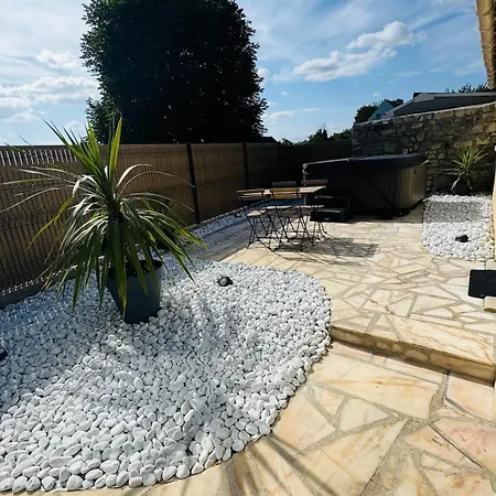 Chantilly Near Parc Asterix Montataire