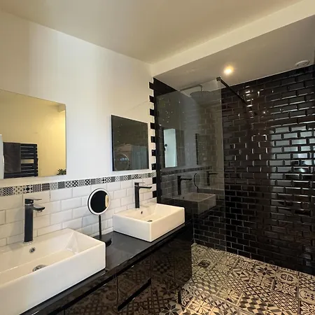 Дом отдыха Chantilly Near Parc Asterix Montataire