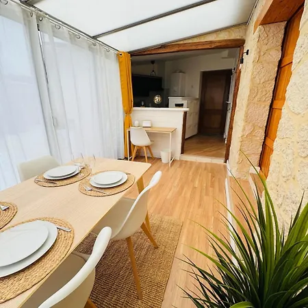 Дом отдыха Chantilly Near Parc Asterix Montataire